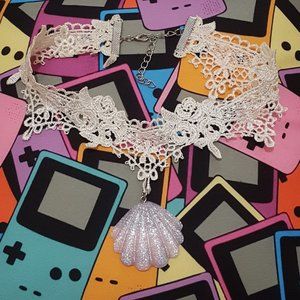 kawaii glitter resin scallop sea shell pendant off-white lace choker necklace